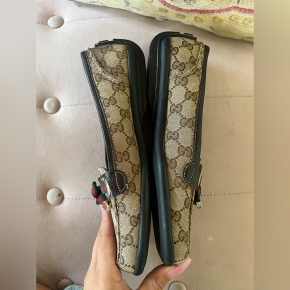 - ❣️Authentic Vintage Gucci Monogram Loafers❣️ - Picture 11 of 12